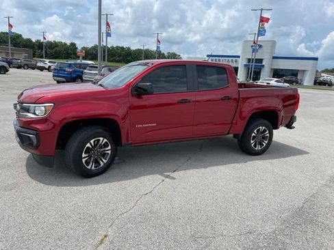 Used 2021 Chevrolet Colorado Z71 AWD/4WD image 5