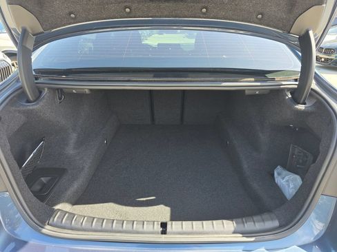 Used 2023 BMW 540i w/ M Sport Package RWD image 16