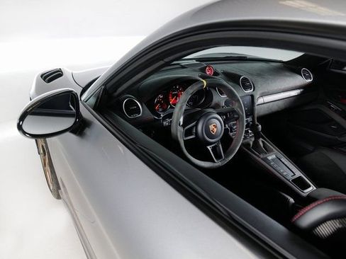 Certified 2023 Porsche 718 Cayman GT4 RS RWD image 24