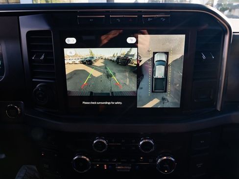 Used 2024 Ford F350 Platinum image 15