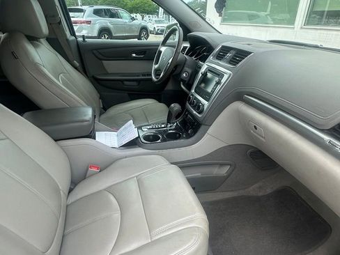 Used 2017 GMC Acadia Limited SLT FWD image 7