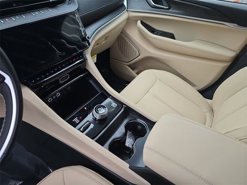 New 2026 Jeep Grand Cherokee Limited image 23