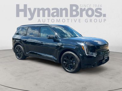 Certified 2026 Kia EV9 Land w/ Nightfall Edition Package