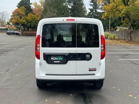 Used 2022 RAM ProMaster City Tradesman image 4