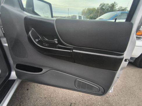 Used 2010 Ford Ranger XLT image 19