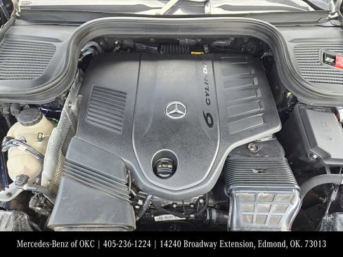Used 2021 Mercedes-Benz GLS 450 4MATIC image 23