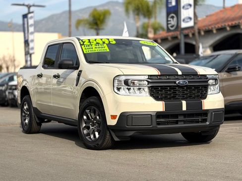 Certified 2024 Ford Maverick XLT image 2