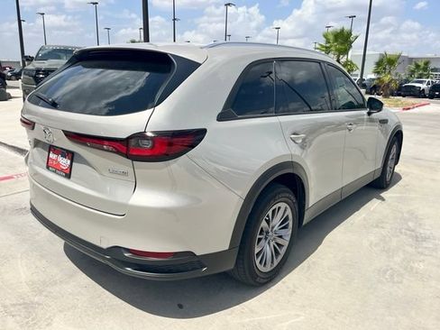 Used 2024 MAZDA CX-90 3.3 Turbo w/ Preferred Package AWD/4WD image 6