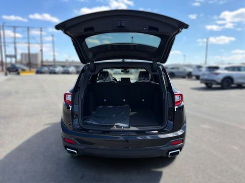 New 2026 Acura RDX SH-AWD image 13