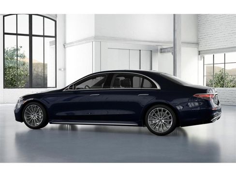 New 2026 Mercedes-Benz S 580 4MATIC Sedan image 32