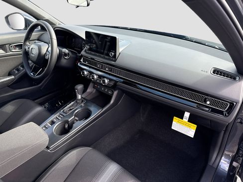 New 2026 Honda Civic Sport image 22