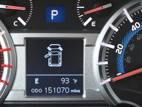 Used 2014 Toyota 4Runner Limited AWD/4WD image 33
