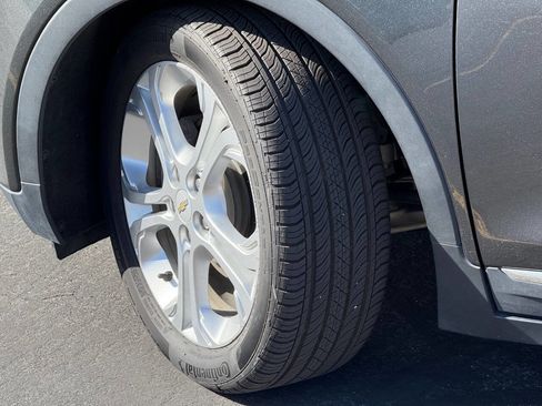 Used 2020 Chevrolet Bolt LT image 16