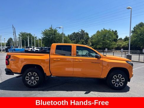Used 2025 Chevrolet Colorado Z71 AWD/4WD image 9