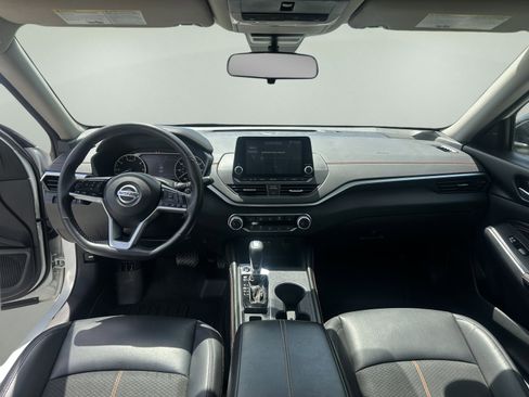 Used 2021 Nissan Altima 2.5 SR w/ SR Premium Package AWD/4WD image 10