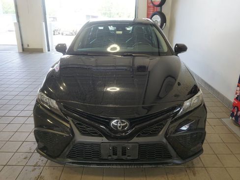 Used 2024 Toyota Camry SE FWD image 12