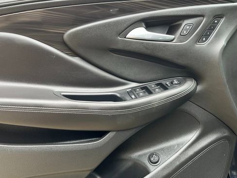 Used 2020 Buick Envision Essence w/ Experience Buick Package image 6