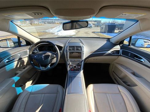 Used 2018 Lincoln MKZ Select w/ Select Plus Package image 32