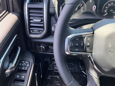 New 2026 RAM 2500 Laramie w/ Night Edition AWD/4WD image 33