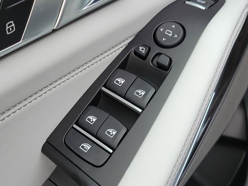 New 2026 BMW X5 xDrive40i w/ Climate Comfort Package image 16