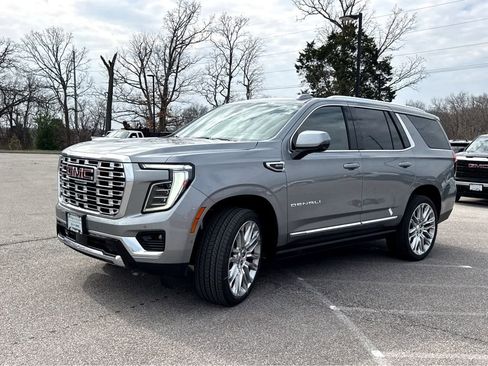 New 2026 GMC Yukon Denali w/ Denali Reserve Package image 4