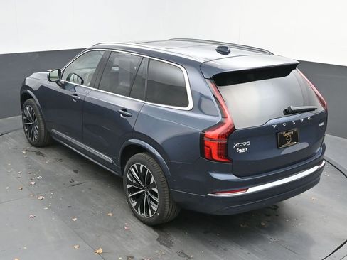 New 2026 Volvo XC90 B6 Ultra image 35