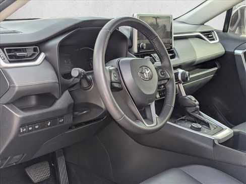 Used 2024 Toyota RAV4 XLE Premium image 2