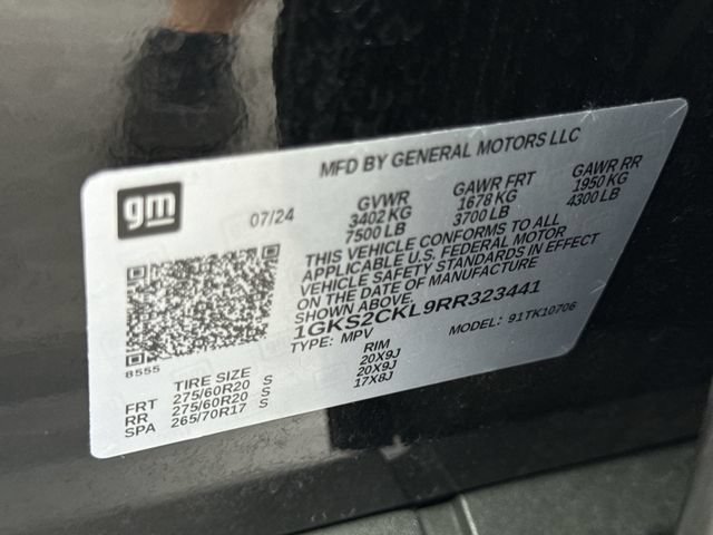 Certified 2024 GMC Yukon AT4 w/ AT4 Premium Plus Package AWD/4WD image 35