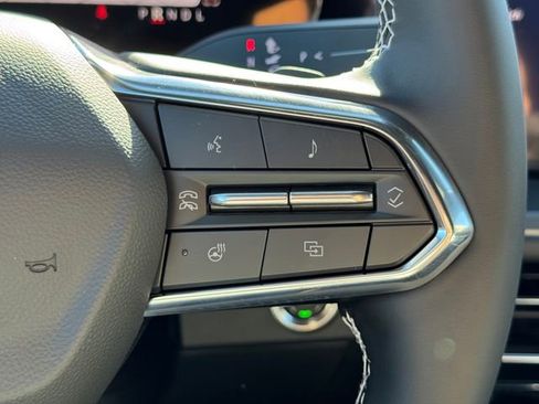 New 2026 Chevrolet Traverse LT w/ Driver Confidence Package image 15