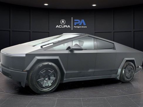 Used 2024 Tesla Cybertruck Cyberbeast AWD/4WD image 35