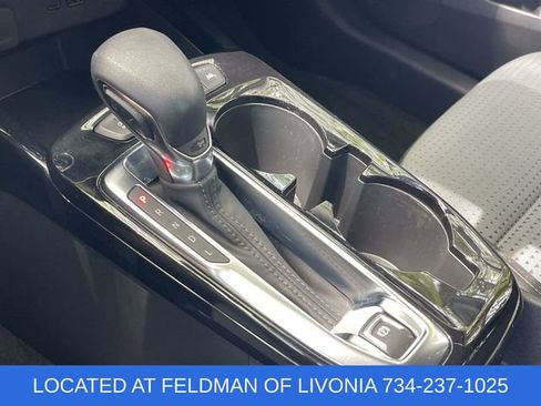 Used 2024 Chevrolet Trax LT w/ Driver Confidence Package FWD image 15