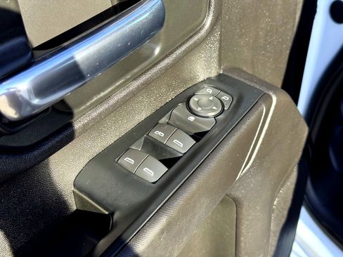 Used 2024 GMC Sierra 2500 Pro w/ Convenience Package image 15