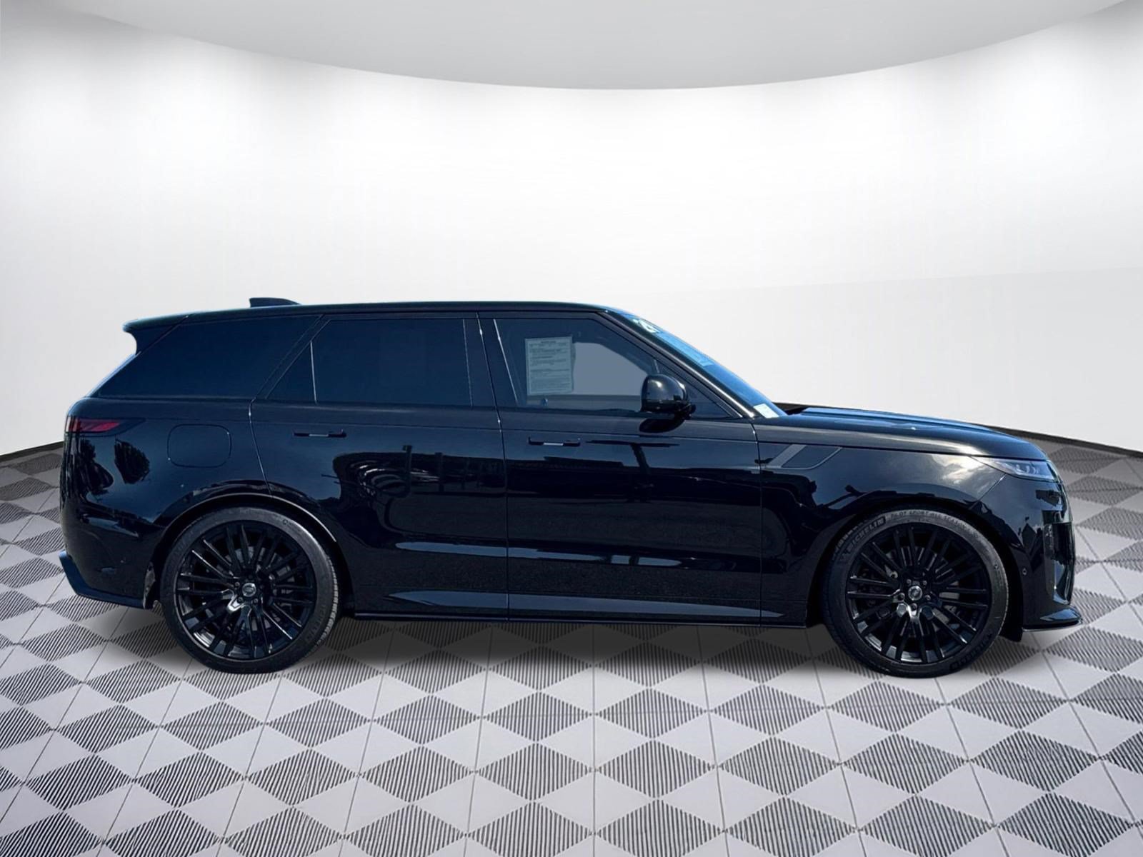 Certified 2024 Land Rover Range Rover Sport AWD/4WD image 8