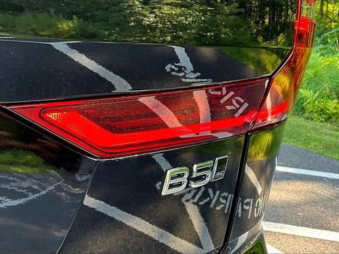 New 2026 Volvo XC60 B5 Ultra w/ Protection Package Premier image 8