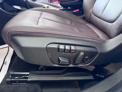 Used 2019 BMW X1 xDrive28i w/ Convenience Package image 11