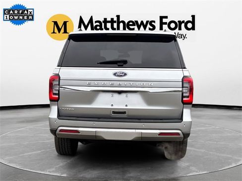 Used 2024 Ford Expedition Limited image 4