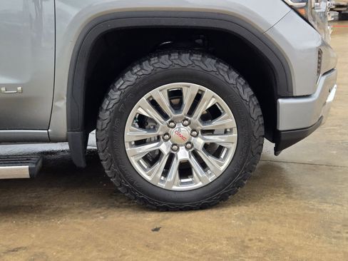 Certified 2023 GMC Sierra 1500 Denali image 31