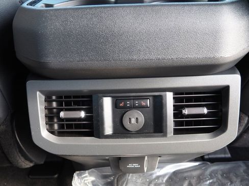 New 2026 Ford F350 Lariat w/ Black Appearance Package image 15