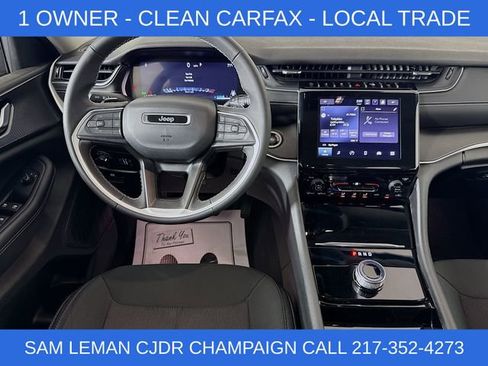 Used 2023 Jeep Grand Cherokee Laredo image 20