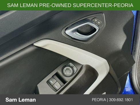 Used 2019 Chevrolet Camaro LT w/ Technology Package RWD image 17