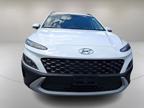Used 2022 Hyundai Kona SEL w/ Convenience Package AWD/4WD image 3
