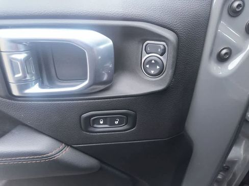 Used 2022 Jeep Wrangler Unlimited Rubicon w/ Xtreme Recon 35" Tire Package image 13