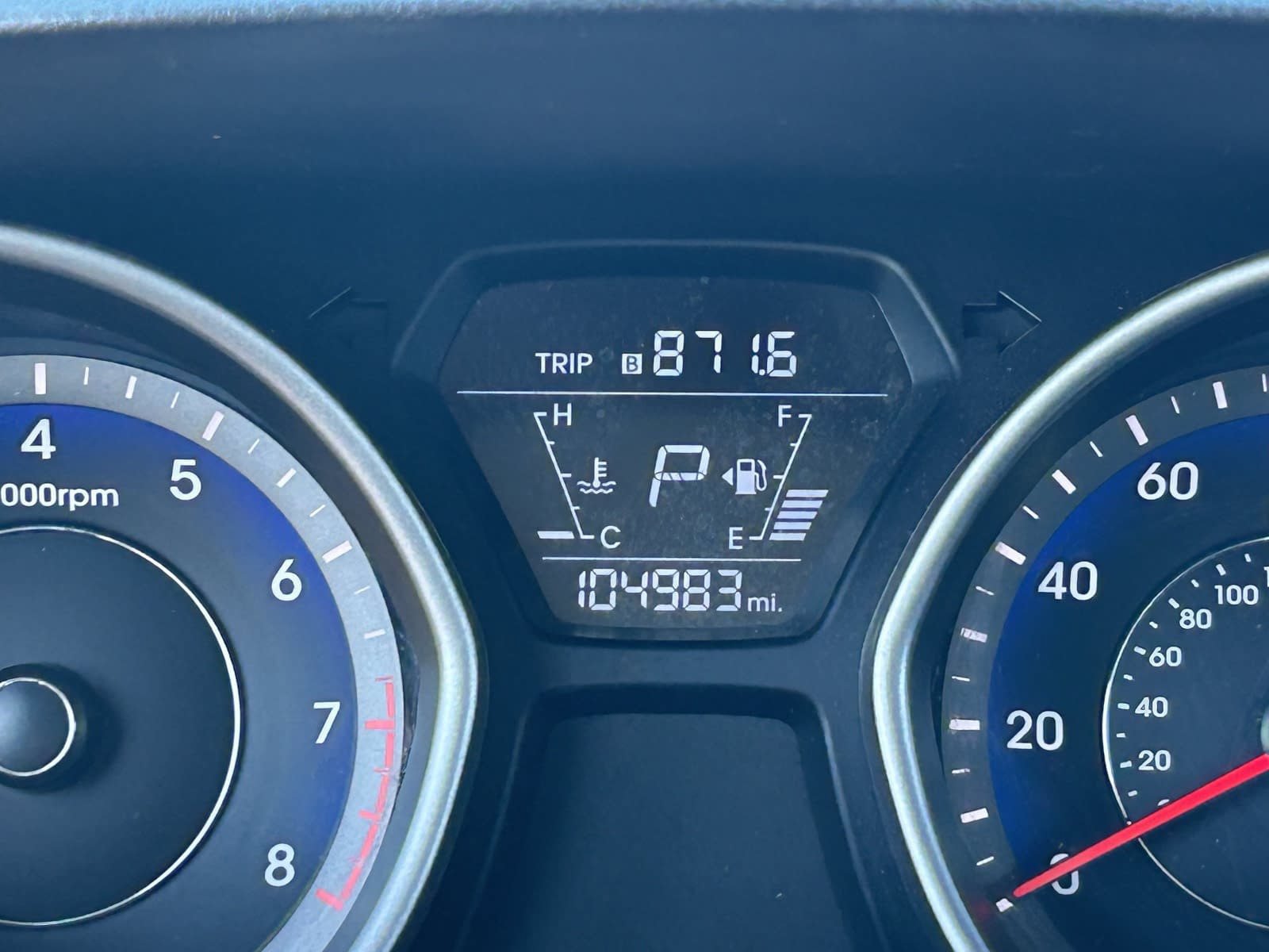 Used 2015 Hyundai Elantra SE FWD image 33