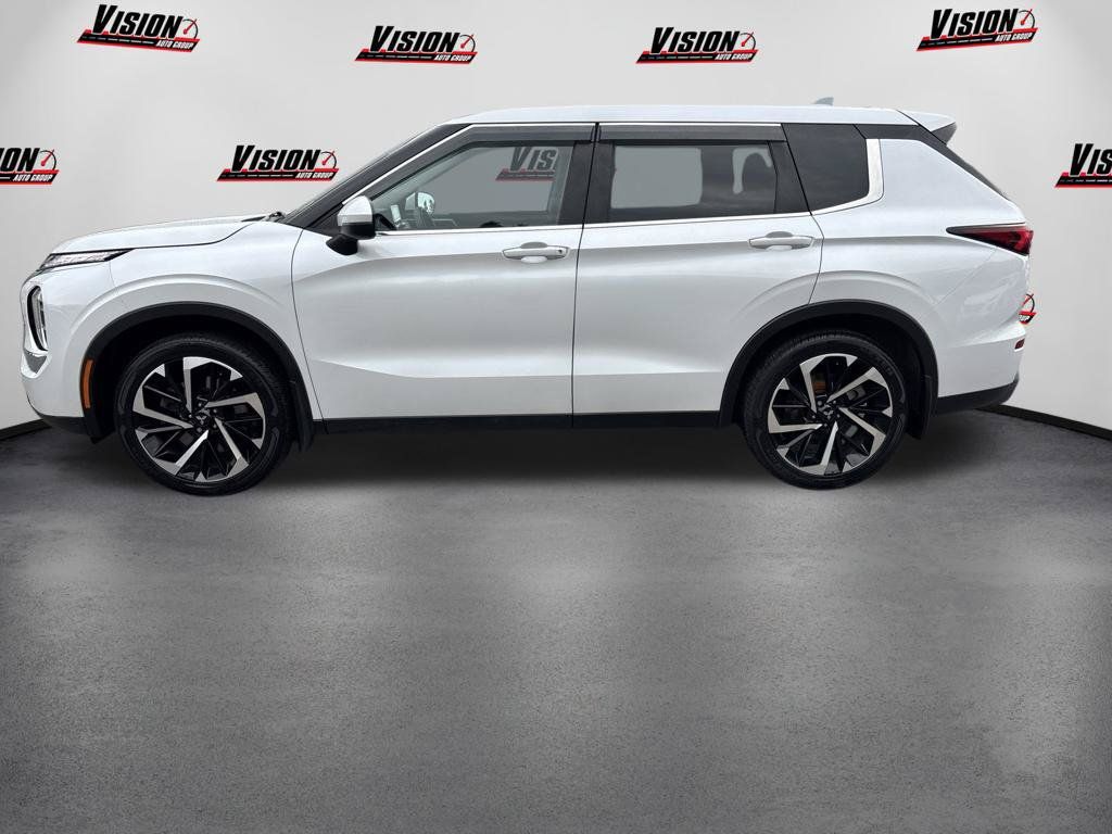 Used 2022 Mitsubishi Outlander ES AWD/4WD image 7
