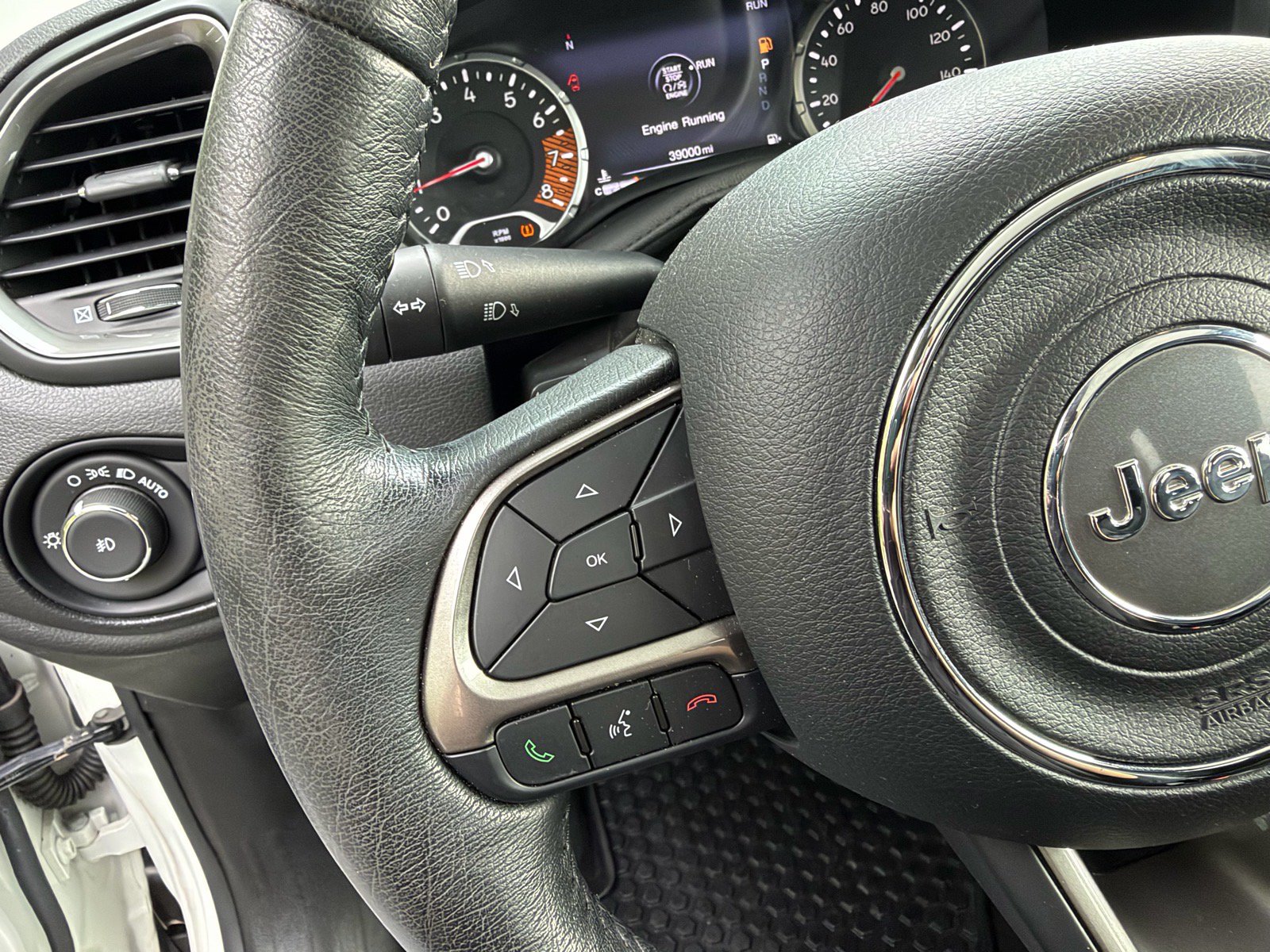 Used 2022 Jeep Renegade Limited w/ Sun, Sound & Wheels Group AWD/4WD image 28