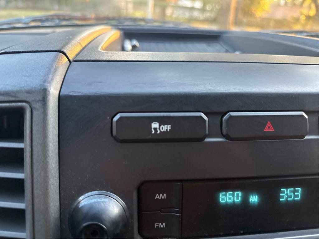 Used 2017 Ford F350 XL AWD/4WD image 27