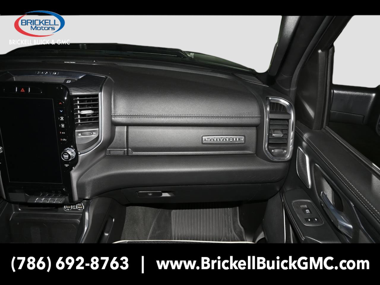 Used 2024 RAM 1500 Laramie AWD/4WD image 19