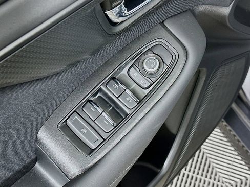 Used 2025 Subaru Legacy Premium image 23