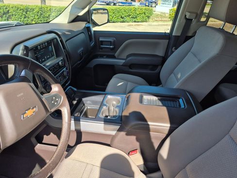 Used 2018 Chevrolet Silverado 1500 LT w/ Texas Edition image 17