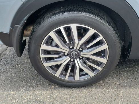 Used 2023 Nissan Kicks SV FWD image 6